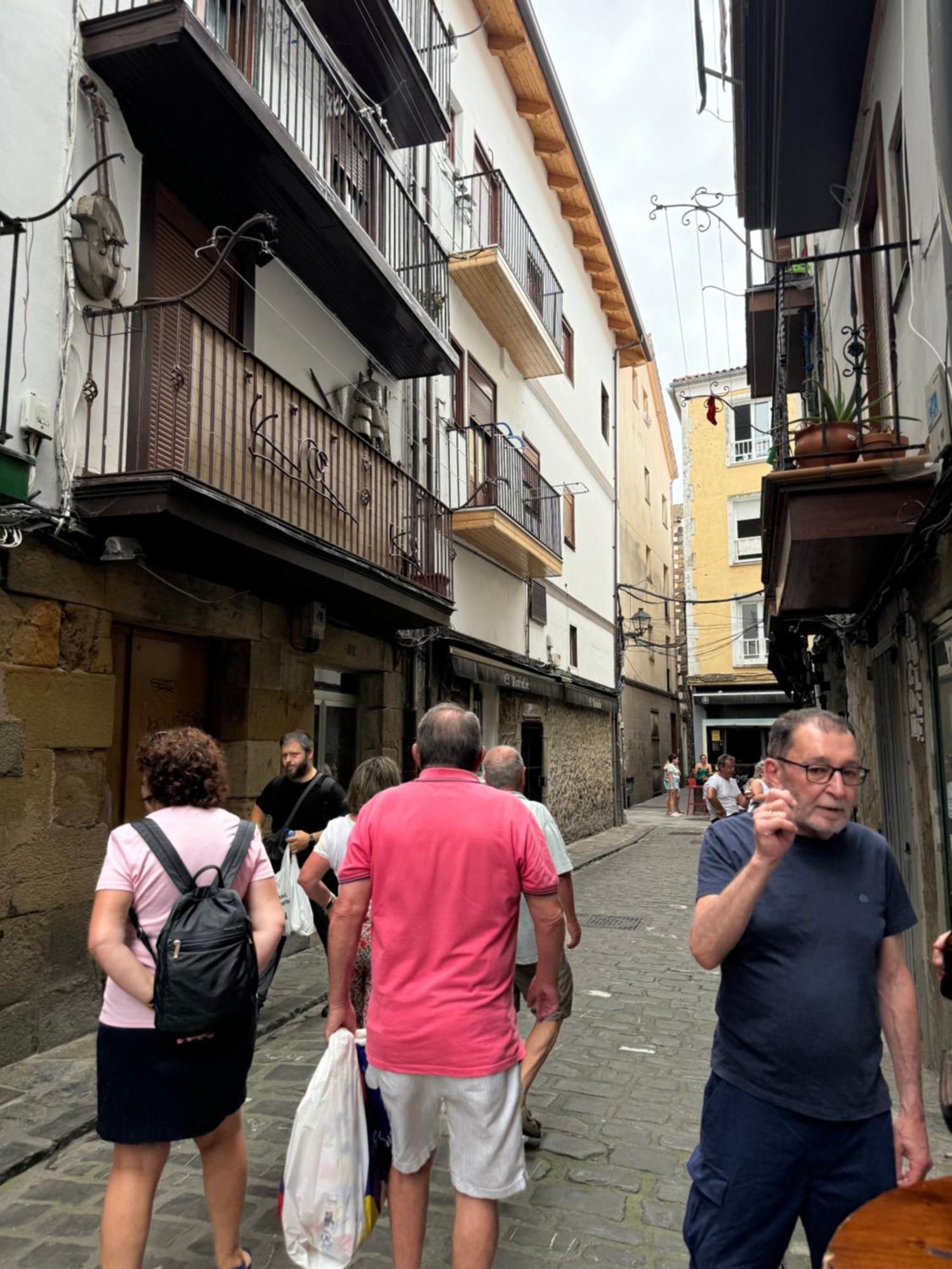 Апартаменты La Zona Mas Animada De Castro, Bares Y Restaurantes Кастро-Урдиалес Экстерьер фото